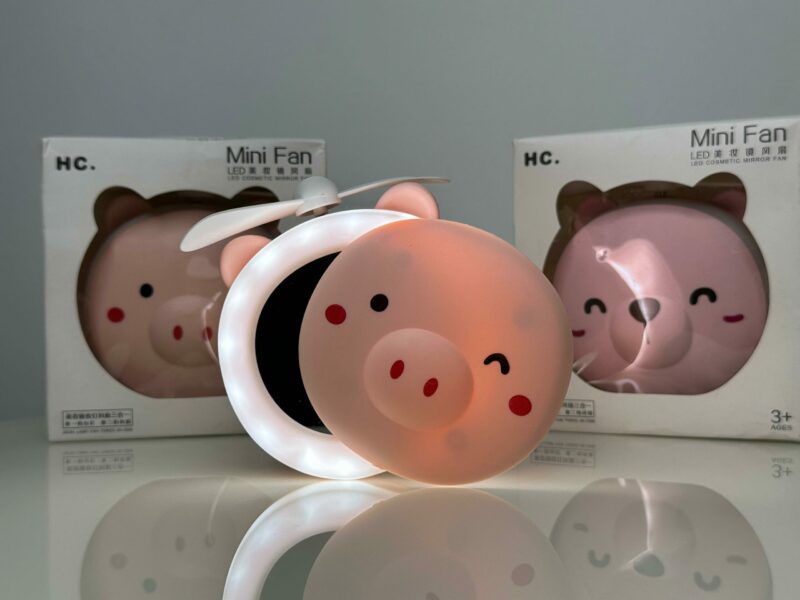 Mini Ventilador com espelho e led(porquinho)